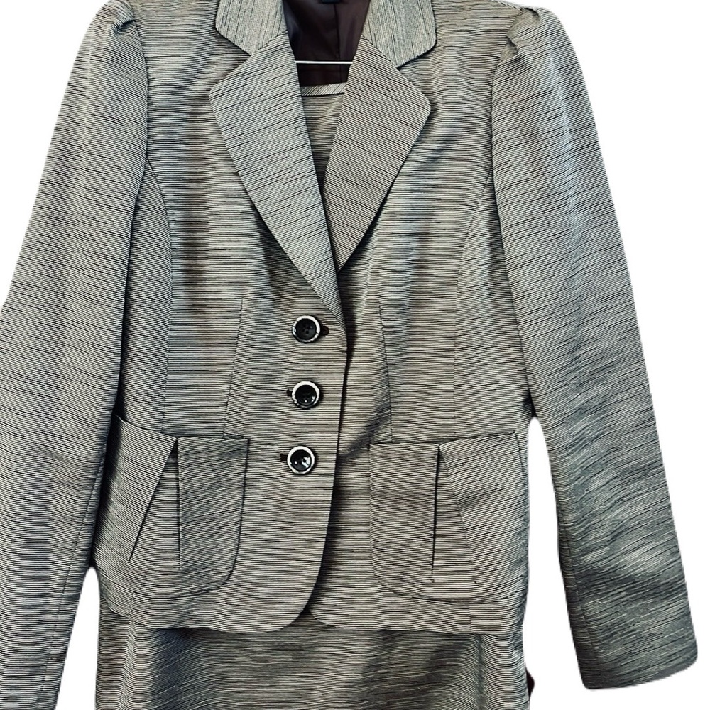 Beautiful light brown women's skirt suit size 6